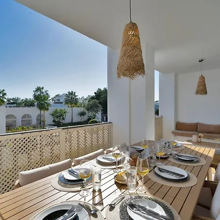 Διαμέρισμα Banus Grand Luxury *